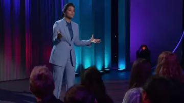Argent slim an­kle pant worn by Lilly Singh on A Little Late with Lilly Singh October 09, 2019