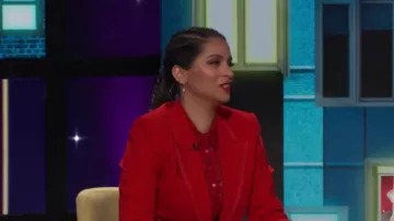 The kooples sin­gle heart-shaped but­ton crepe blaz­er worn by Lilly Singh on A Little Late with Lilly Singh September 17, 2019
