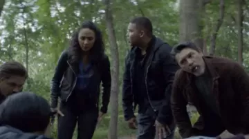 John varvatos star usa hooded zip-avant de la veste de tricot porté par en Fils Prodigue Saison 1 Épisode 3 JT Tarmel (Frank Harts) Fils Prodigue (S01E03)