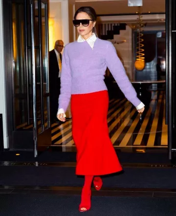 Jasmin tricot extensible cuisse bottes porté par Victoria Beckham New York le 15 septembre 2019