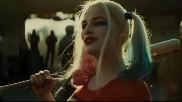 La batte de baseball de Harley Quinn (Margot Robbie) dans Suicide Squad