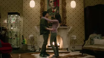 New Balance sneakers worn by Columbus (Jesse Eisenberg) in Zombieland: Double Tap 