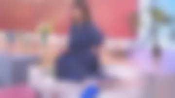 Les bottines en cuir bleu à talons recouverts de Faustine Bollaert dans Ça commence aujourd'hui le 17.10.2019