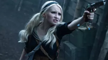 The outfit of Babydoll (Emily Browning) in Sucker Punch