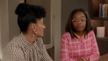 Scotch & Soda Rose à Carreaux Polo Pulls portés par Diane Johnson (Marsai Martin), en black-ish Saison 06 Episode 04