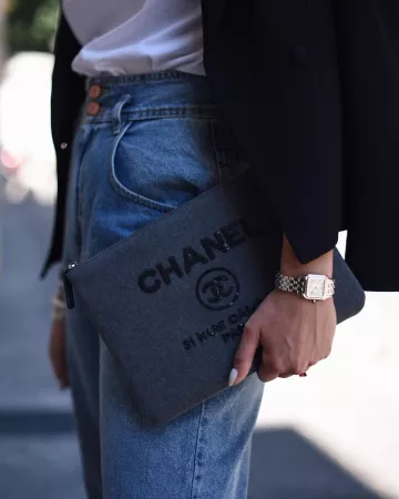 Chanel Trousser de Elisa Taviti sur l'Instagram account @elisataviti