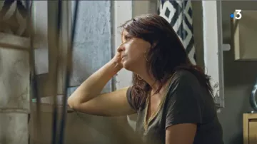 The T-shirt short sleeve V-neck iridescent Luna Torres (Anne Decided) in a More beautiful life