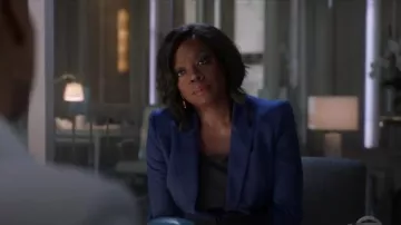 Alexander McQueen Blazer bitono usado por Annalise Keating (Viola Davis) en How to Get Away with Murder Temporada 6 Episodio 3