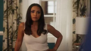 Jamais nouvelle-Blanc nervuré débardeur porté par Cecille Horton (Danielle Nicolet) dans le Flash de La Saison 06 Episode 02