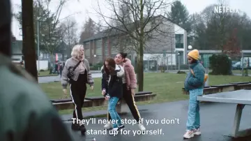 Yellow Beanie worn by a girl in We Are the Wave Season 1