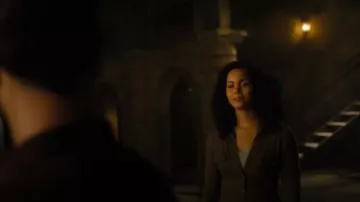 James Perse sheer slub side panel shirt in army green worn by Macy Vaughn (Madeleine Mantock) in Charmed Season 2 Episode 2