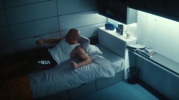 Débardeur blanc porté par Ray Garnison / injectés de sang (Vin Diesel) comme on le voit dans injectés de sang