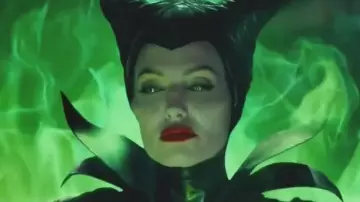 La réplique des cornes portées par Maleficent (Angelina Jolie) dans le film Maléfique