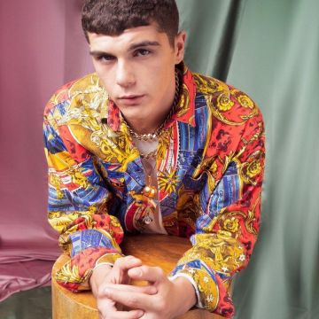 Moschino Romain Imprimé shirt porté par Riccardo Mandolini sur son Instagram account @riccardo_mandolini