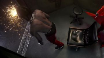 Jordan 1 Travis Scott worn by Travis Scott in the clip HIGHEST IN THE ROOM