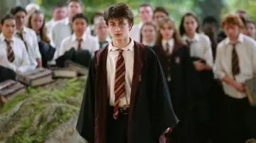 La robe de sorcier des Griffondors de Harry Potter (Daniel Radcliffe) dans Harry Potter et le Prisonnier d'Azkaban