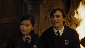 El vestido de los magos de la Casa de Serdaigle en Harry Potter y el Cáliz de Fuego