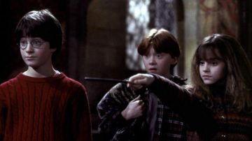 La varita mágica de Hermione Granger (Emma Watson) en Harry Potter en la Escuela de Hechiceros