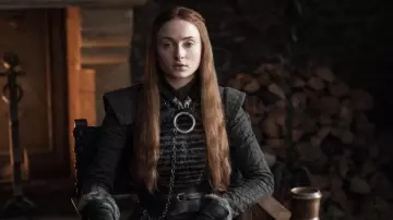 La réplique du costume porté par Sansa Stark (Sophia Turner) dans Game of Thrones (Saison 7)