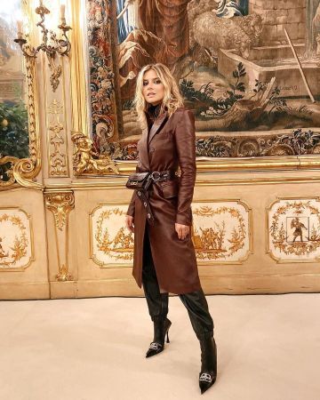 Black heels shoes of Veronica Ferraro on the Instagram account @veronicaferraro