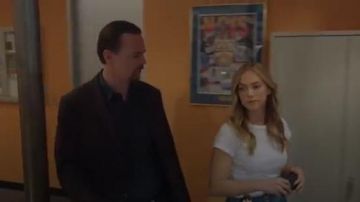 Camiseta blanca de Madewell usada por Ellie Bishop (Emily Wickersham) en NCIS Temporada 17 Episodio 05