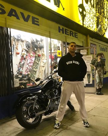 Hoodie black Noon's Goons carried by Younes Bendjima on the account Instagram of @younesbendjima