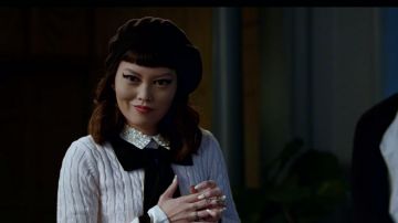 Beret black Sonya (Hana Mae Lee) in The Babysitter