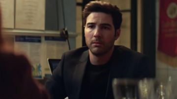 Costume noir veste de Marc (Tahar Rahim) dans La Bonté des Étrangers