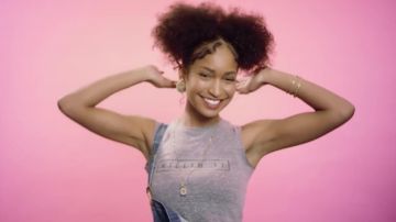 Grey "killin it" sleeveless tank top worn by a girl in Good As Hell music video by Lizzo 