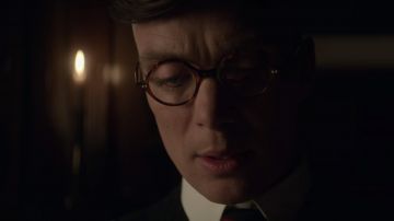 Tortoise Brown 20s Round Eyeglasses worn by Thomas Shelby (Cillian Murphy) in Peaky Blinders Season 5 Episode 1