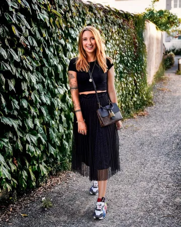 La jupe noire de Gwenn sur le compte Instagram de @sweetieytb
