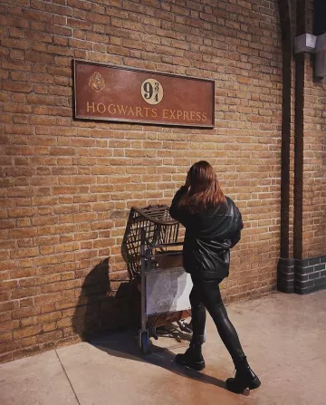 The jacket in imitation leather Enjoy Phoenix on the account Instagram of @enjoyphoenix