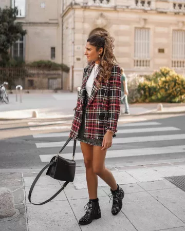 Zapato de uñas negro de Federica (June Sixty Five) en la cuenta de Instagram de @junesixtyfive