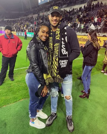 Les sneakers Nike Air Max 97 Off-White Black de Josh Hart sur le compte Instagram de @jhart