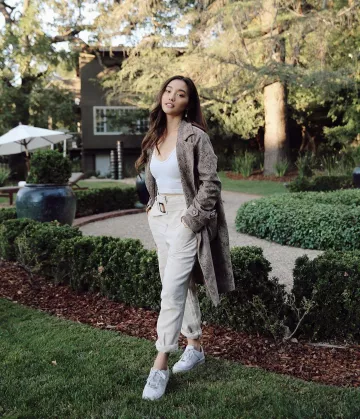 El efecto serpiente de Jenn Im en la cuenta de Instagram de @imjennim