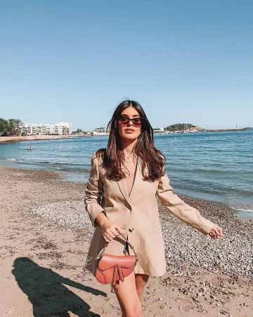 Alforja piel de becerro de Aida Domenech en la cuenta de Instagram @dulceida