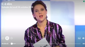 The blouse smooth, printed from Melanie Taravant in C to tell the 28.10.2019