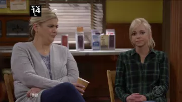 Madewell ex boyfriend shirt in Barlow Plaid worn by Christy (Anna Faris) in Mom Season 7 Episode 5