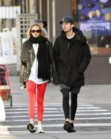 Quay australia see me smile 50mm cat eye sunglasses worn by Romee Strijd New York City October 26, 2019