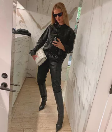 Celine Cl41468 Edge Sunglasses worn by Rosie Huntington-Whiteley Instagram October 22, 2019