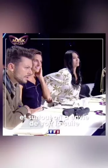 The zipped dress of Alessandra Sublet's account on the Instagram of @tf1 in the Mask Singer