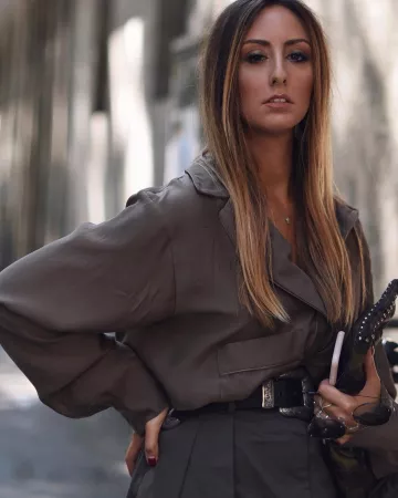 Fendi corre las gafas de sol de Elisa Taviti en la cuenta de Instagram @elisataviti