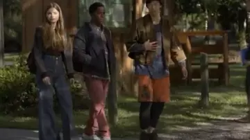 Freepeople bar­dot jean worn by Alaska Young (Kristine Froseth) in Looking for Alaska Season 01 Episode 06