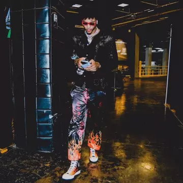 Converse kelly shop oubre instagram