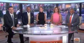 Vince Camuto Pink Mock Neck Chiffon Trapeze Dress worn by Hoda Kotb on Today October 29, 2019