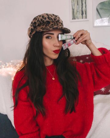 La casquette à imprimé Léopard de Madison Ramaget sur le compte Instagram de @madisonramaget
