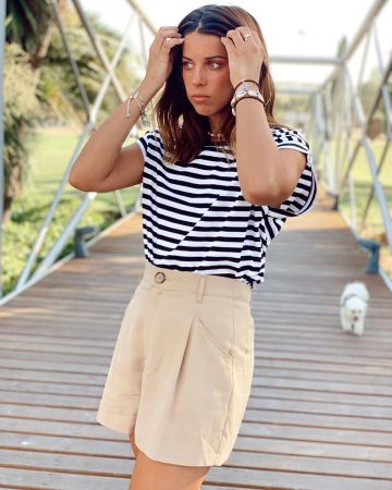 El top de Marta Riumbau en la cuenta de Instagram de @riumbaumarta