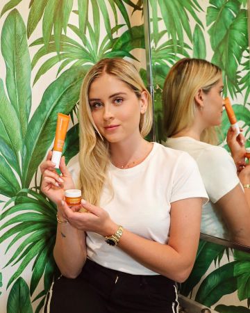 Plain White t-Shirt de Valentina Ferragni sur l'Instagram account @valentinaferragni