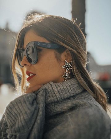 Celine But­ter­fly Sun­glass­es of Natalia Cabezas on the Instagram account @trendy_taste