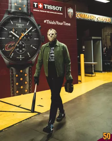 Les Sneakers Nike Air Force 1 Low Off-White Black White de Kevin Love sur le compte Instagram de @leaguefits